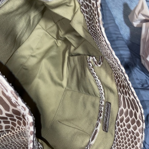 Nwot G.I.L.I. 100% Leather Large hobo Snakeskin Fringe Bag - Picture 14 of 16